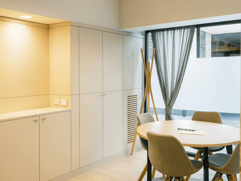 Alquiler de oficina privada en Flynt Coworking Lloret de Mar